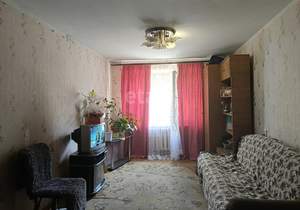 4-к квартира, вторичка, 95м2, 1/9 этаж