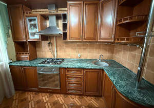 4-к квартира, вторичка, 75м2, 3/9 этаж