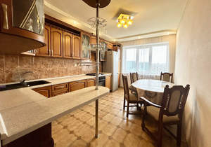 2-к квартира, вторичка, 74м2, 3/9 этаж