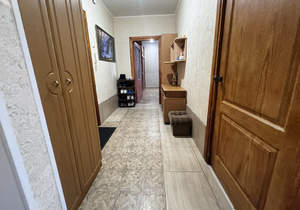 2-к квартира, вторичка, 61м2, 9/9 этаж