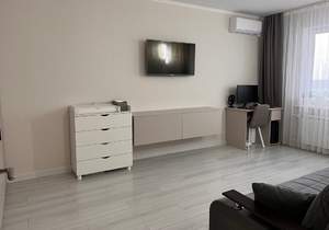 1-к квартира, вторичка, 37м2, 13/16 этаж