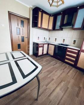 2-к квартира, вторичка, 50м2, 9/9 этаж