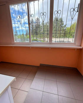 3-к квартира, вторичка, 88м2, 1/10 этаж