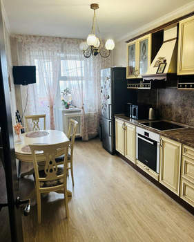 3-к квартира, вторичка, 84м2, 8/17 этаж