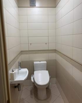 2-к квартира, вторичка, 75м2, 1/9 этаж