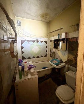 2-к квартира, вторичка, 45м2, 1/5 этаж