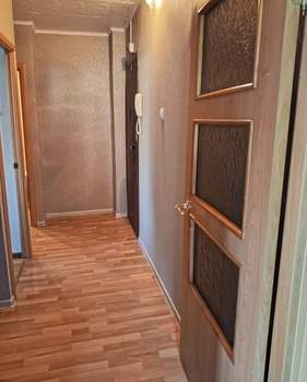 2-к квартира, вторичка, 43м2, 1/5 этаж