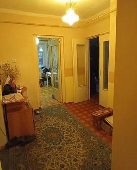 5-к квартира, вторичка, 80м2, 1/5 этаж