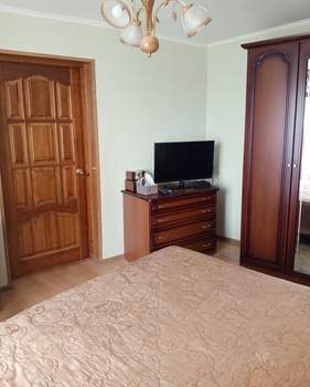 4-к квартира, вторичка, 77м2, 3/5 этаж