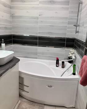 3-к квартира, вторичка, 78м2, 1/16 этаж