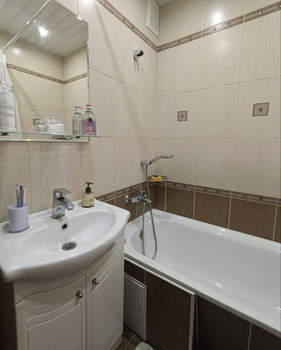 3-к квартира, вторичка, 62м2, 10/10 этаж