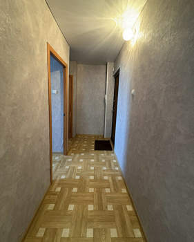 2-к квартира, вторичка, 42м2, 1/5 этаж