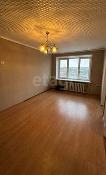 4-к квартира, вторичка, 61м2, 5/5 этаж