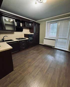 3-к квартира, вторичка, 88м2, 1/10 этаж