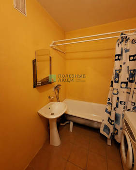 2-к квартира, вторичка, 61м2, 9/9 этаж