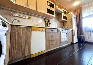 3-к квартира, вторичка, 71м2, 5/10 этаж