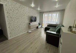 2-к квартира, вторичка, 50м2, 9/9 этаж