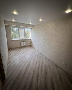 3-к квартира, вторичка, 55м2, 6/16 этаж