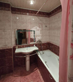 1-к квартира, вторичка, 57м2, 1/5 этаж