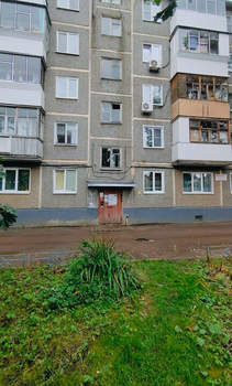 2-к квартира, вторичка, 46м2, 1/5 этаж