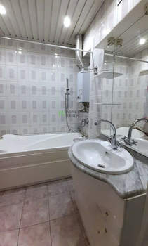 3-к квартира, вторичка, 69м2, 4/4 этаж