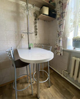 2-к квартира, вторичка, 54м2, 1/2 этаж