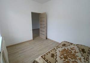 2-к квартира, вторичка, 42м2, 1/2 этаж
