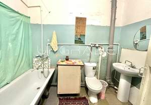 2-к квартира, вторичка, 52м2, 3/3 этаж