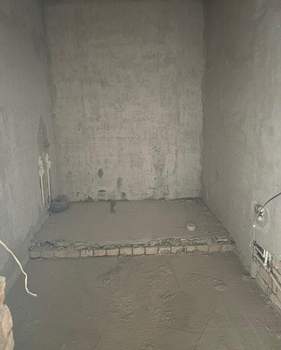 3-к квартира, вторичка, 131м2, 1/9 этаж