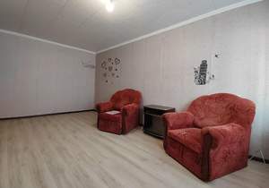 2-к квартира, вторичка, 50м2, 1/9 этаж