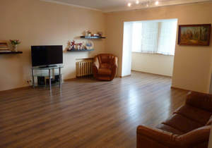 3-к квартира, вторичка, 102м2, 3/9 этаж