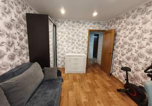 3-к квартира, вторичка, 64м2, 1/10 этаж