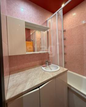 2-к квартира, вторичка, 49м2, 3/3 этаж