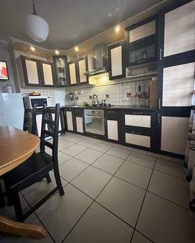 3-к квартира, вторичка, 65м2, 9/10 этаж