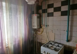 2-к квартира, вторичка, 42м2, 1/5 этаж