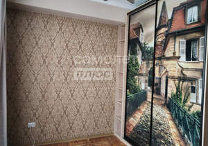 2-к квартира, вторичка, 42м2, 1/4 этаж