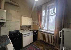 2-к квартира, вторичка, 41м2, 1/4 этаж