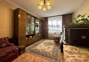 3-к квартира, вторичка, 76м2, 9/9 этаж