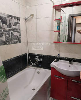 2-к квартира, вторичка, 51м2, 3/3 этаж