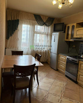 3-к квартира, вторичка, 71м2, 6/9 этаж