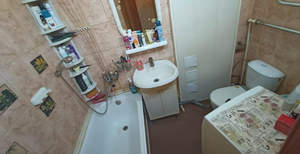3-к квартира, вторичка, 58м2, 2/5 этаж