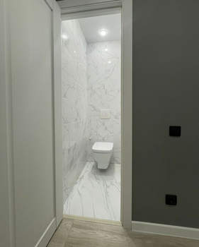 2-к квартира, вторичка, 55м2, 1/9 этаж