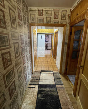 4-к квартира, вторичка, 68м2, 9/9 этаж