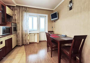 3-к квартира, вторичка, 101м2, 9/9 этаж