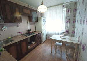 2-к квартира, вторичка, 53м2, 1/9 этаж