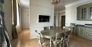 4-к квартира, вторичка, 176м2, 8/14 этаж