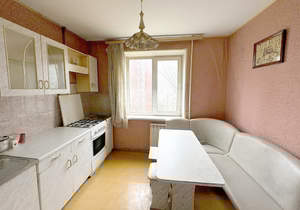 2-к квартира, вторичка, 50м2, 7/9 этаж