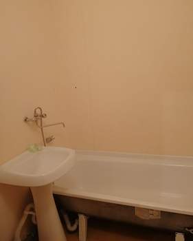 2-к квартира, вторичка, 63м2, 6/17 этаж