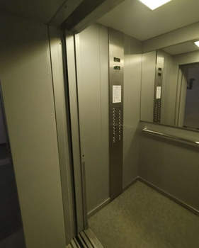 2-к квартира, вторичка, 75м2, 15/17 этаж