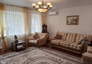 2-к квартира, вторичка, 100м2, 2/8 этаж